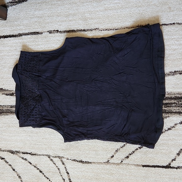 Ann Taylor Eyelet Top - Picture 5 of 6